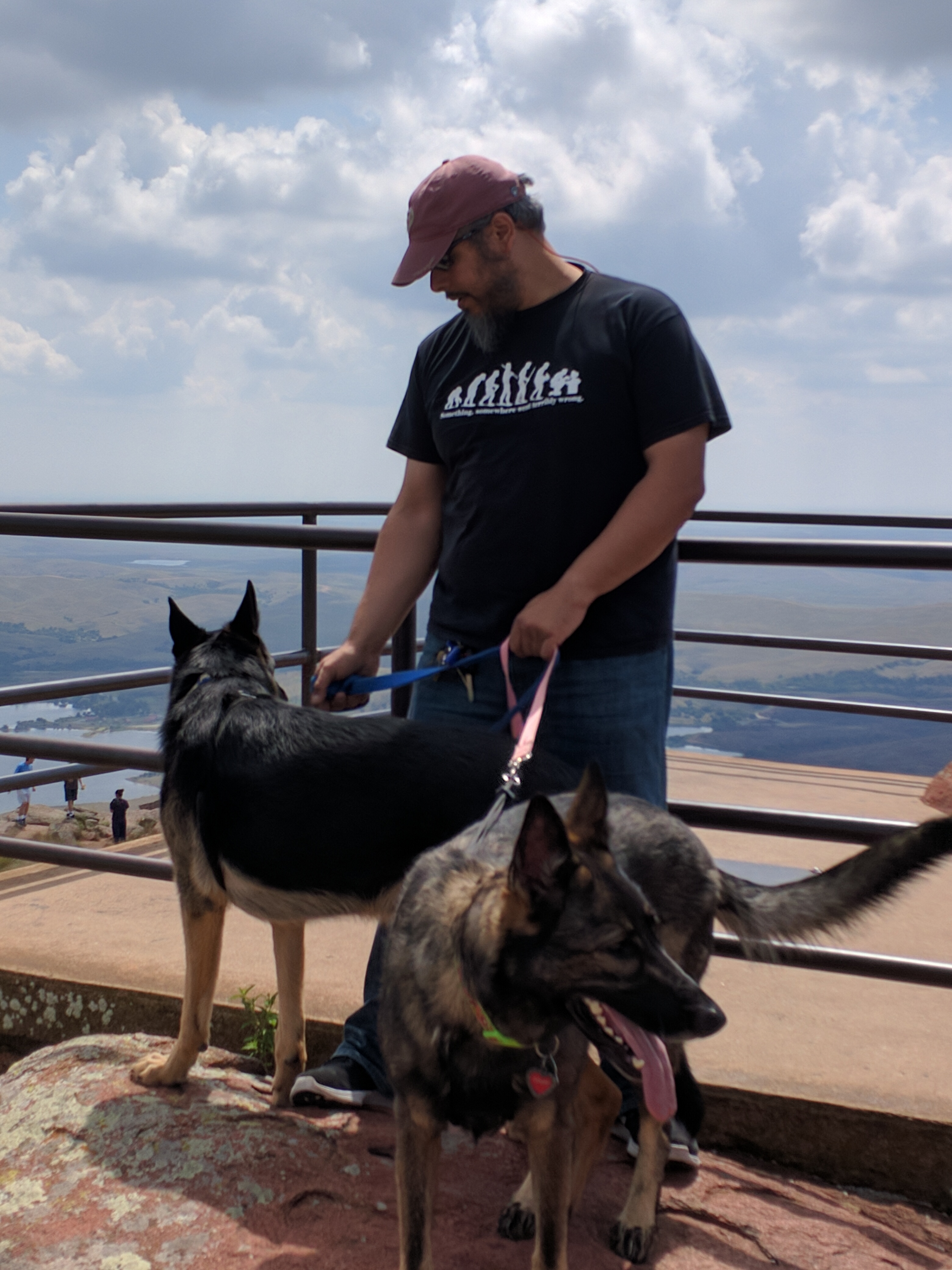 Headshot of Raef Abdallah